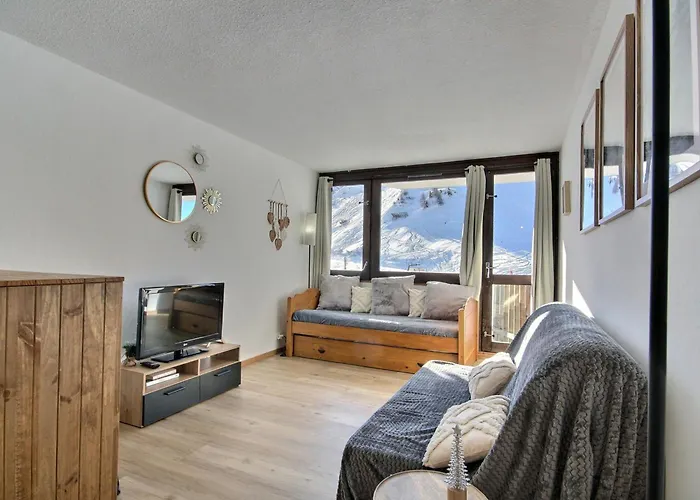 3 Personnes A Aime 2000 Avec Balcon Ensoleille - Fr-1-455-263