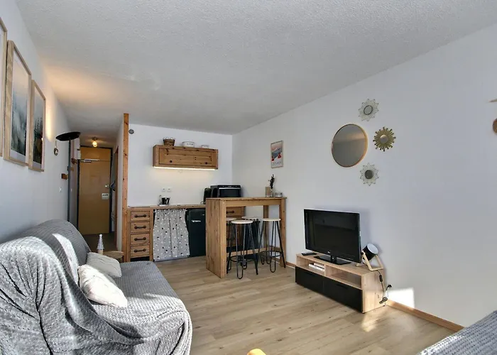 3 Personnes A Aime 2000 Avec Balcon Ensoleille - Fr-1-455-263 Lägenhet